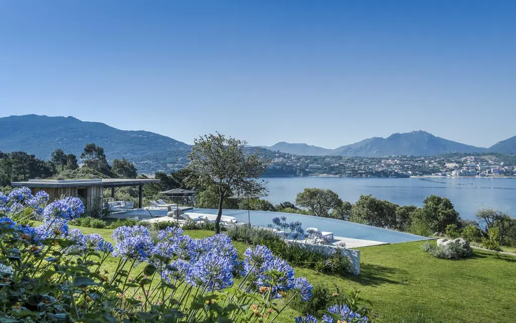 "Casa Lou | 绿色屋顶的优美海滨度假屋"-23