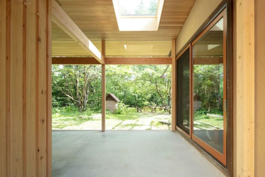 冈山森林中的迷你小屋-3