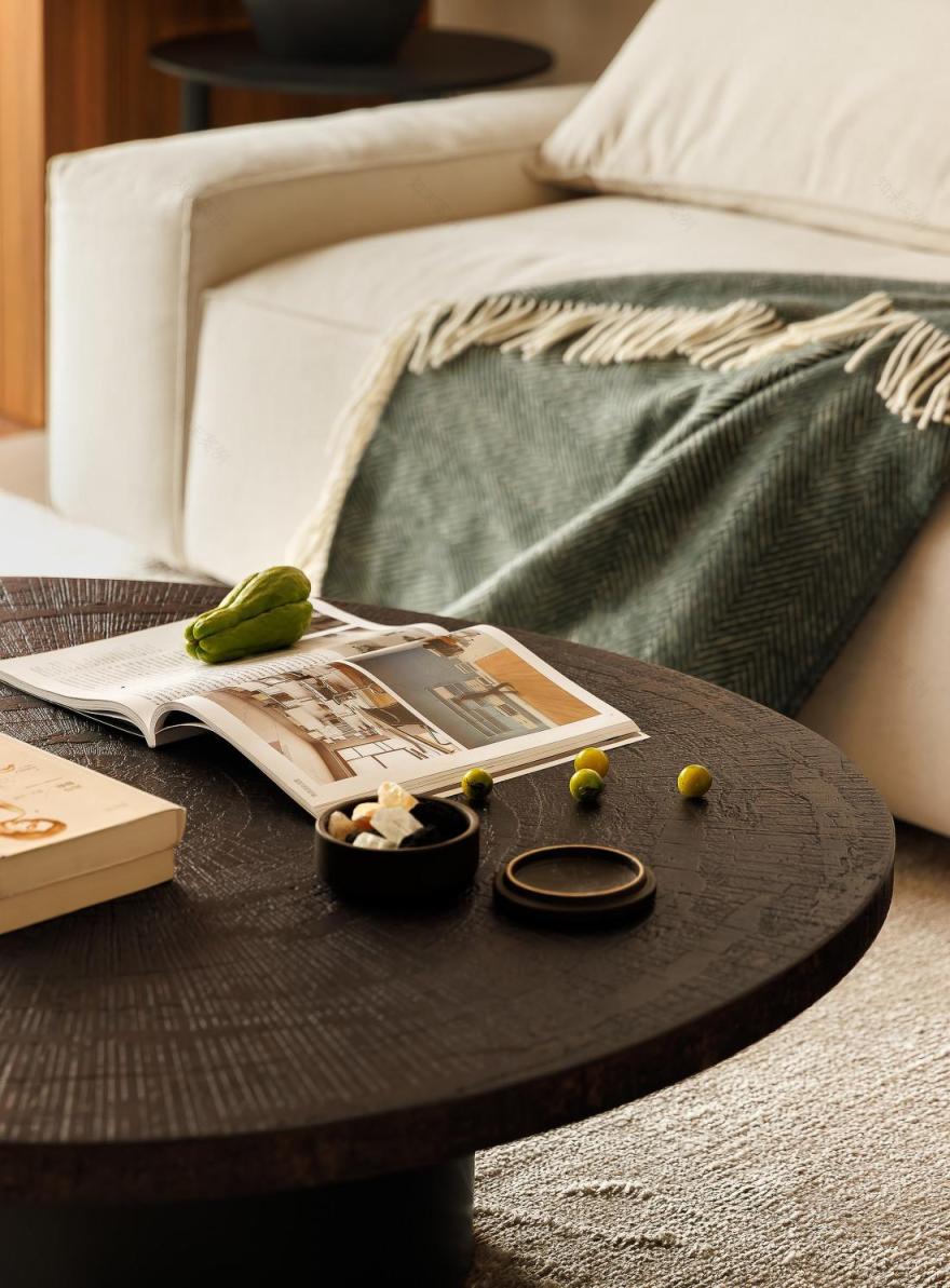 极简遇中古,描摹出优雅沉静的家-35