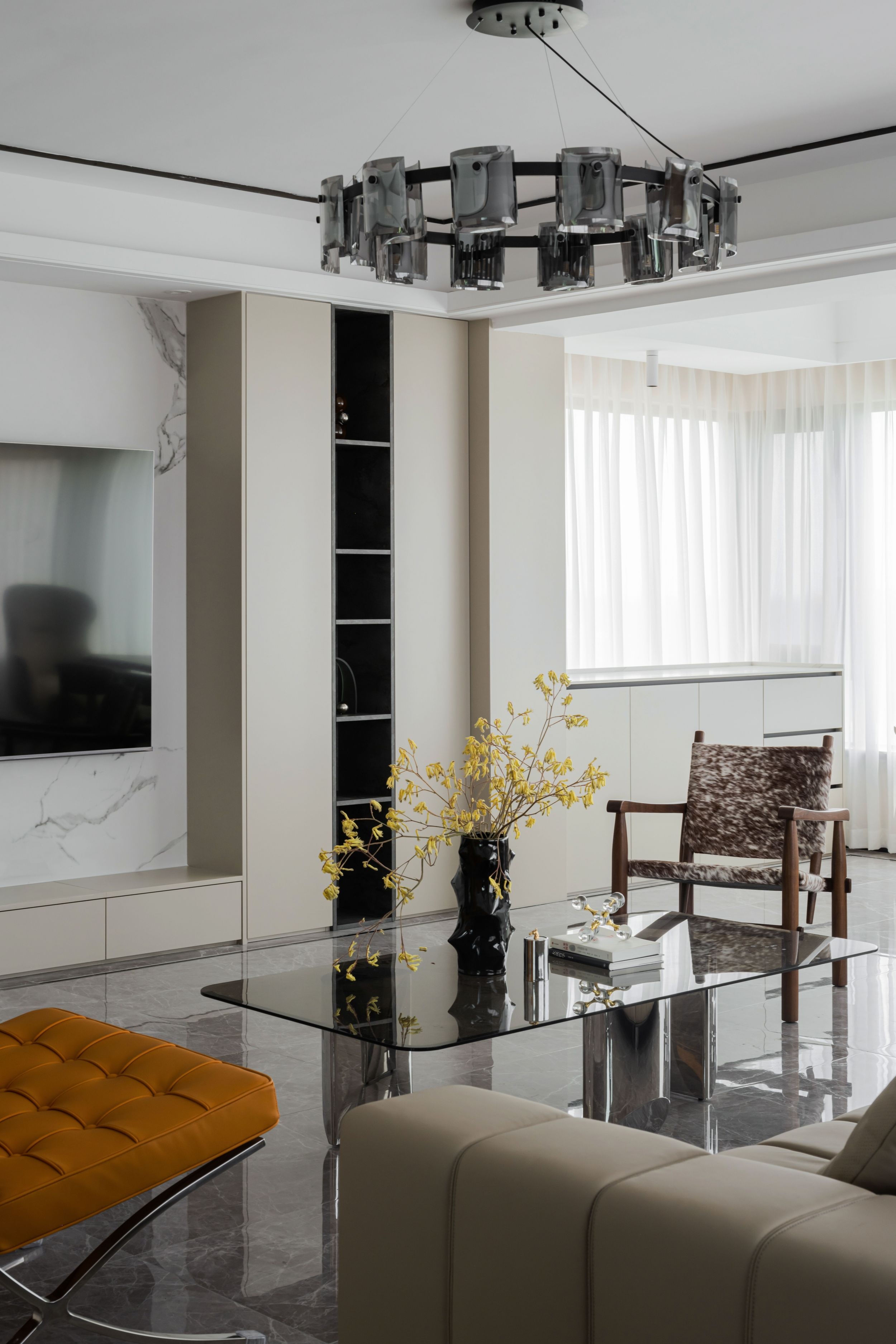 初一 | 190m2精装改造，不必大拆大改，也能打造现代感满满舒适居所-4