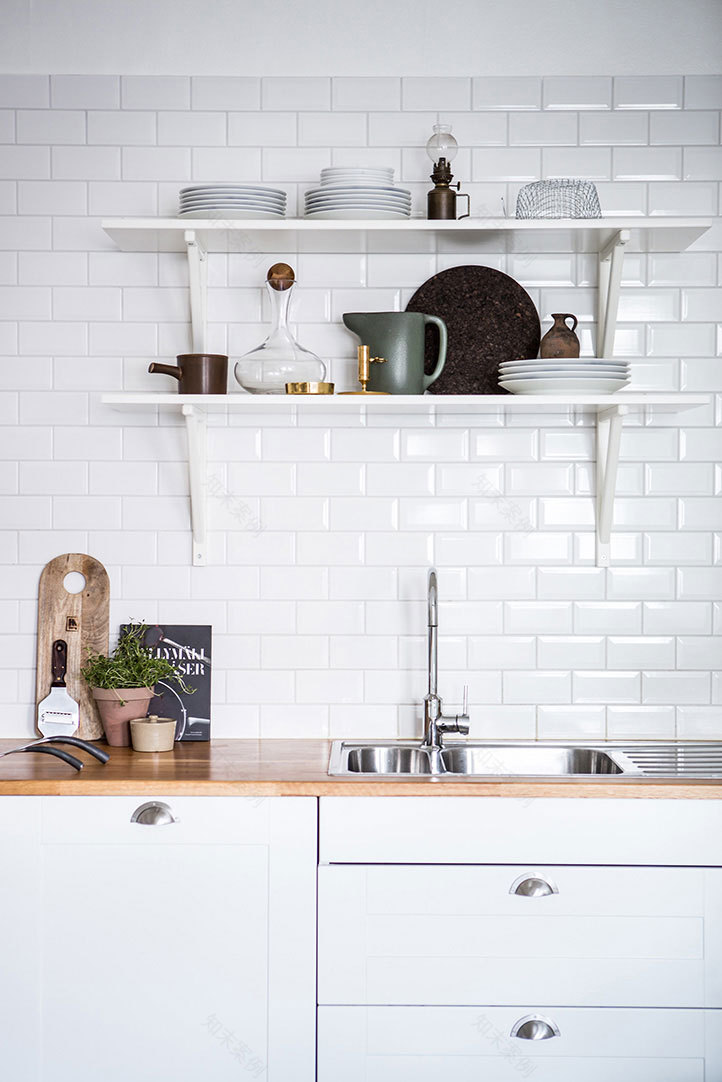 瑞典 70 平米明亮空中公寓,尽显自然光魅力-13