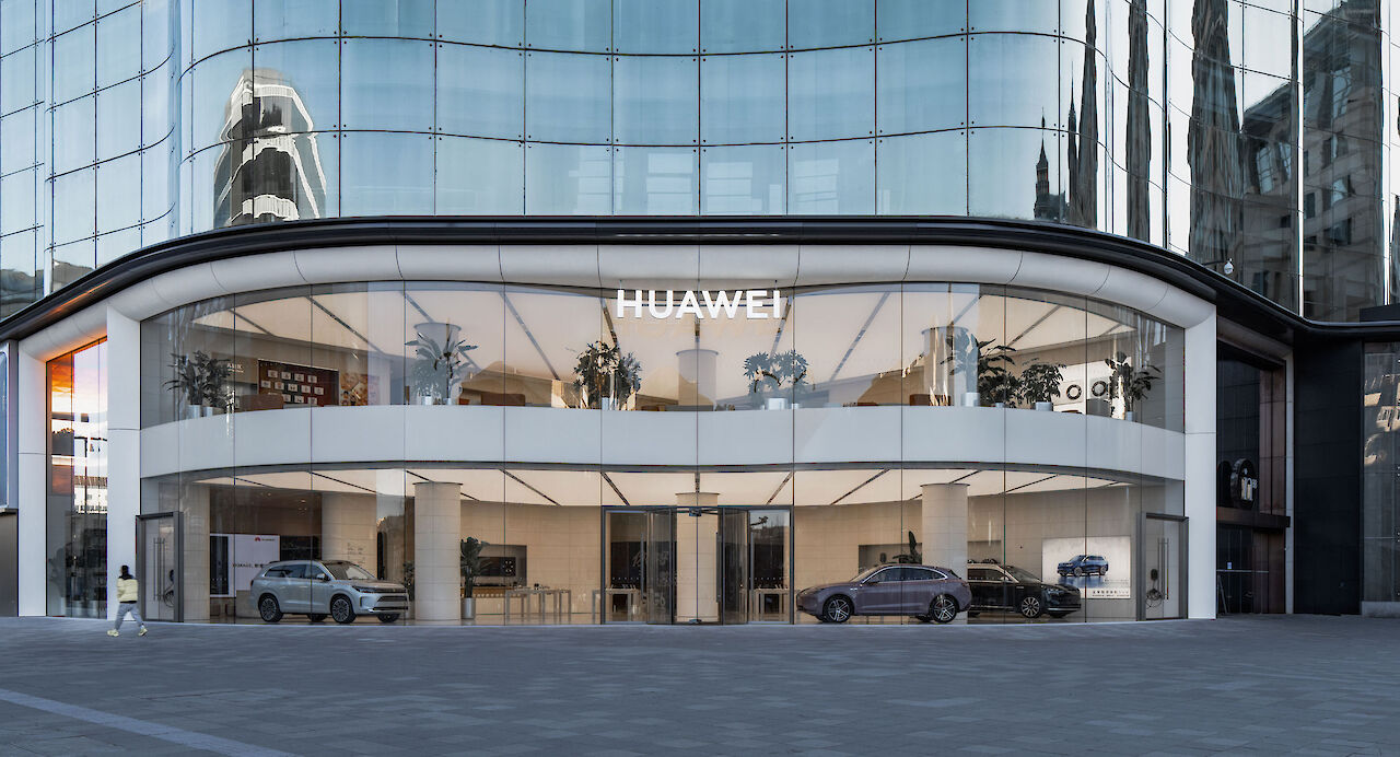 Huawei Flagship Store by Superimpose Architecture-37