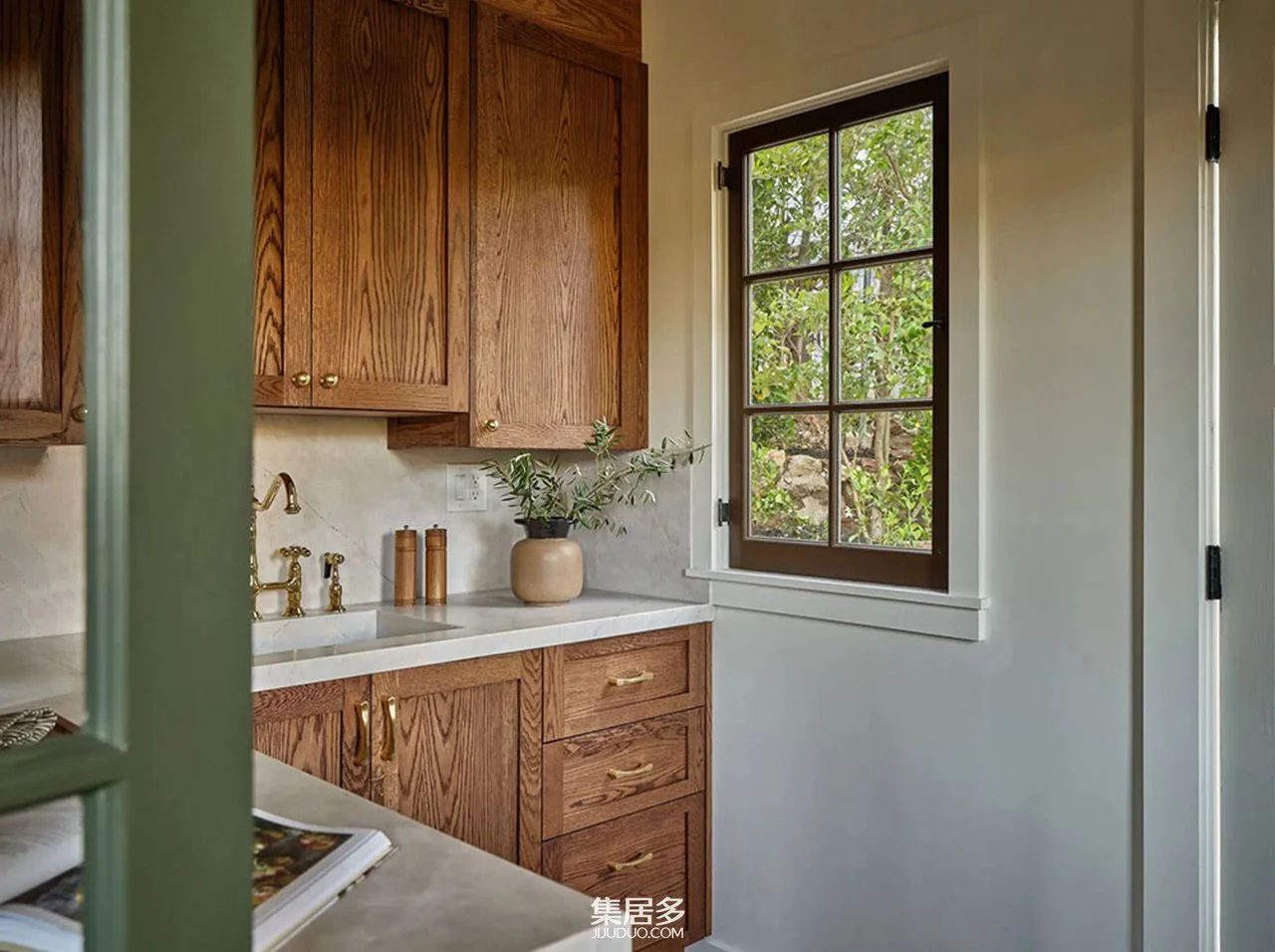 加州传统别墅现代内饰设计丨美国-34