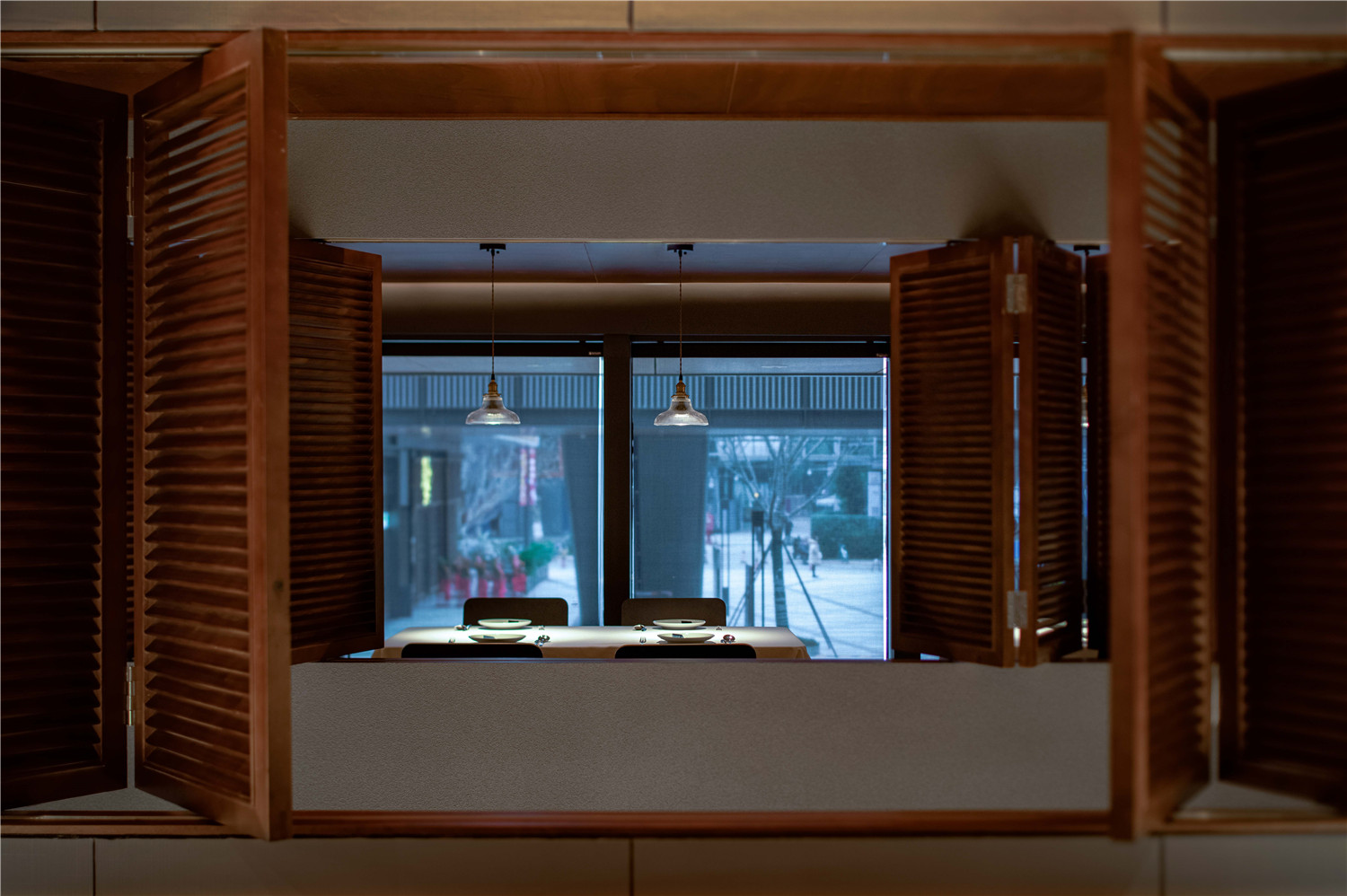 船舱里的干式熟成牛排坊 | 赵 ZHAO 空间设计解读-9