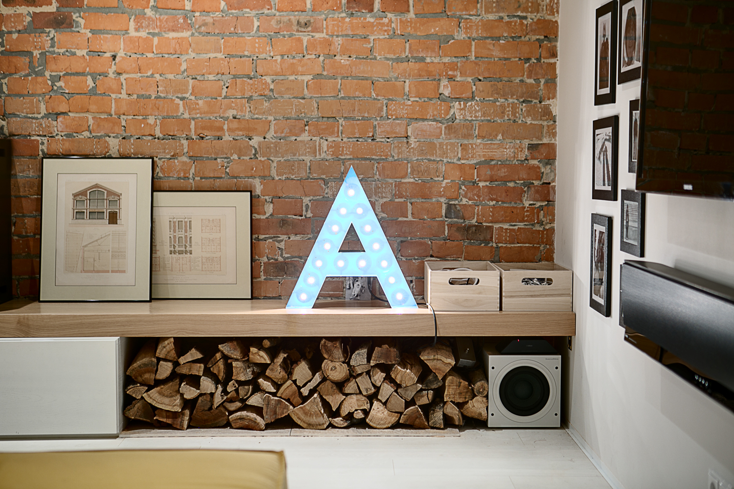 LIPINKA balbek bureau-13