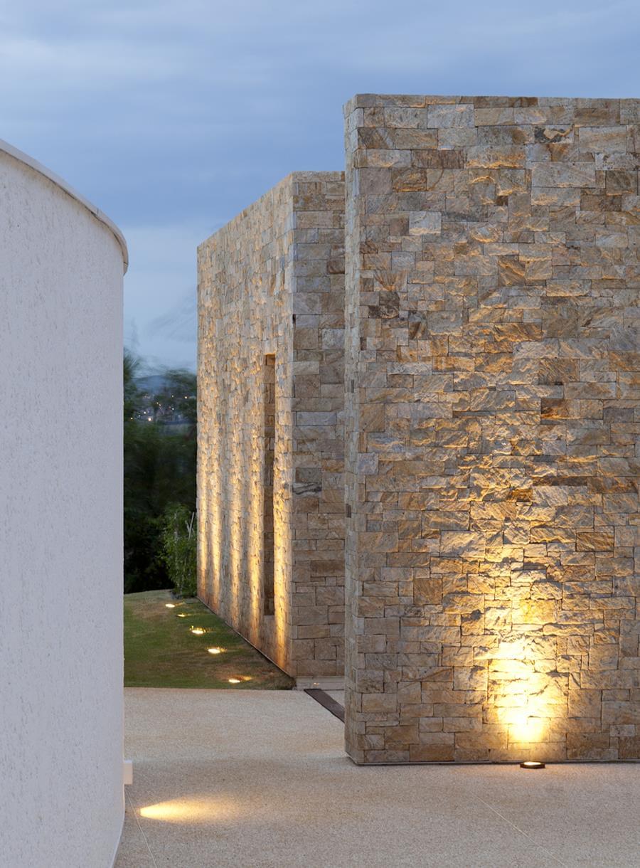 巴西 Vasco Lopes Arquitetura 的绿色环保住宅设计-7