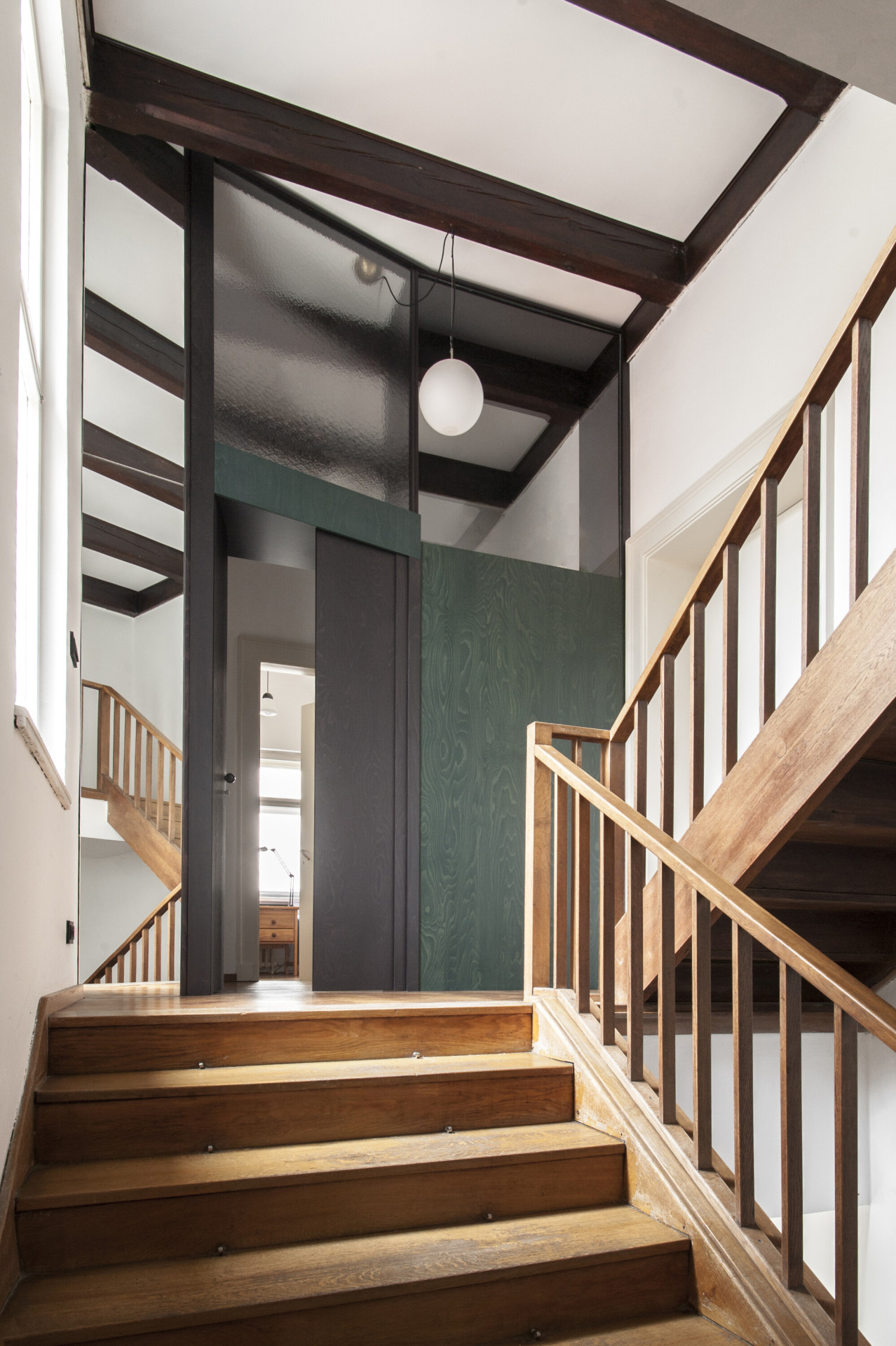 布拉格分离派别墅公寓重建项目丨捷克丨svobodová blaha（安娜·斯沃博达和翁德雷·布拉哈工作室）-7