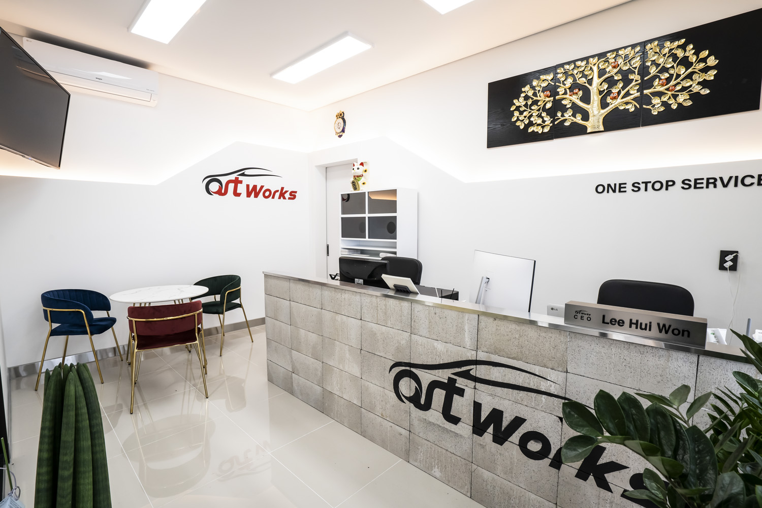 简约明亮 120 平汽车美容店设计-8