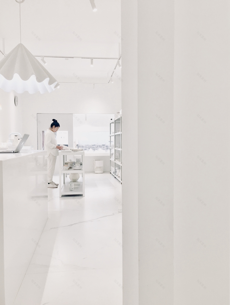 好白商店的“好灰”世界-31