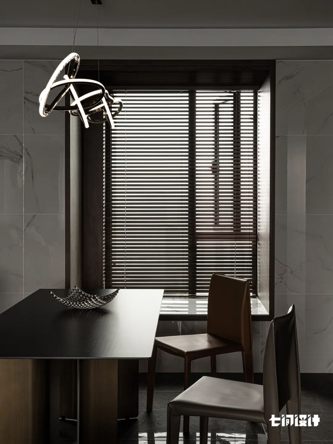 东湖畔的温馨之家 · 多场景设计的亲密空间丨七间设计(IDEAL DESIGN)-37