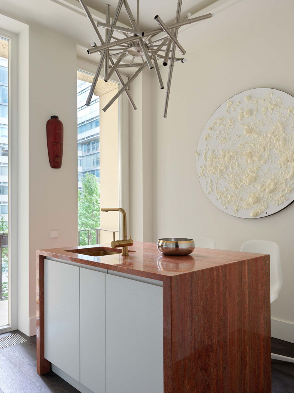 莫斯科斯大林式建筑中带时髦家具的明亮公寓(85 平方米)-7