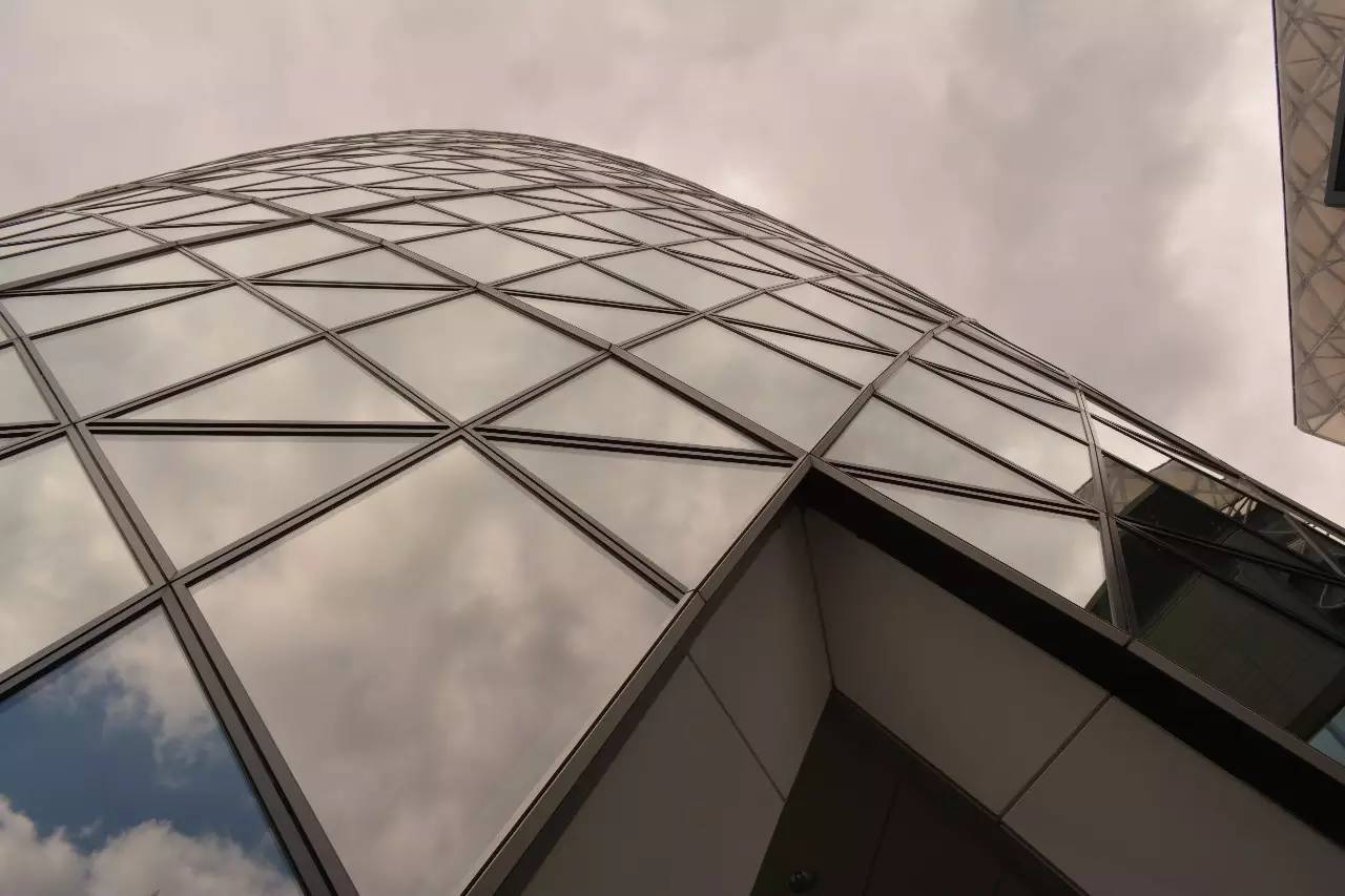 炎炎夏日里 这些会“呼吸”的建筑各显神通-8