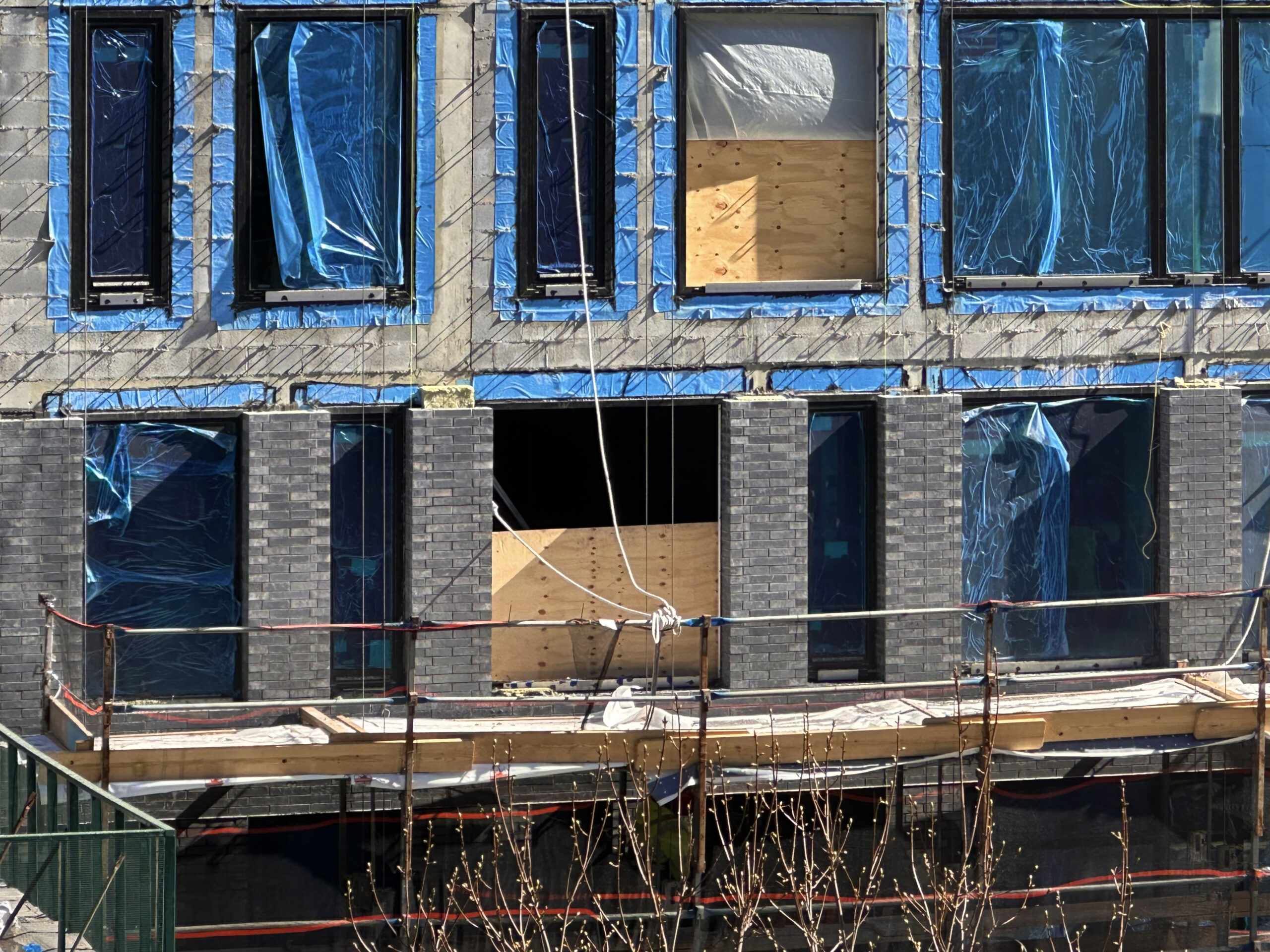 25-01 Queens Plaza North Nears Topping Out in Long Island City, Queens - New York YIMBY-10