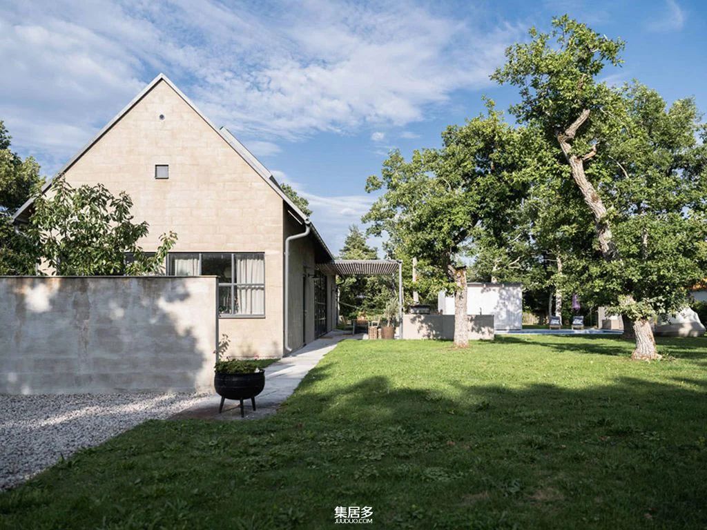 瑞典现代时尚谷仓式乡村小别墅-0