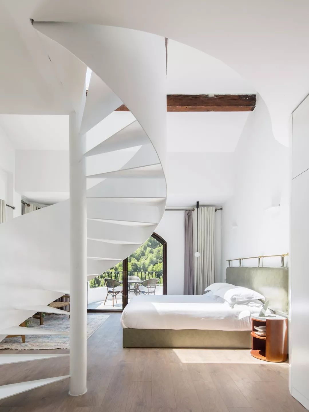 莫干山·云顶堡酒店 | 山地城堡的云朵奇想-43