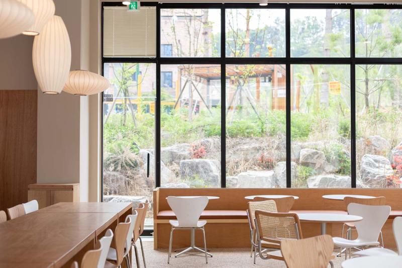 现代简约风 40 平咖啡厅设计-9