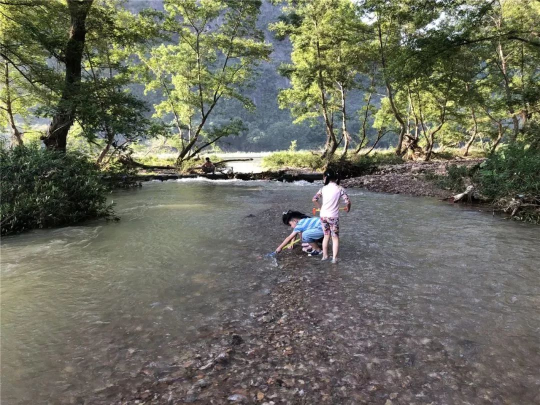 闺蜜俩花了1000万，在漓江边造了栋「积木房子」：这才是当妈的最高境界-70