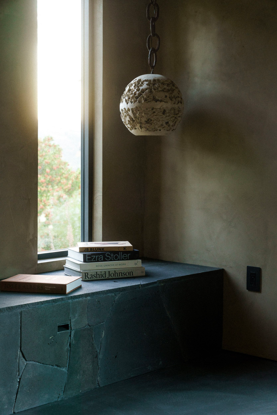 侘寂之墅（Egg House）丨美国纽约丨艺术家夫妇Chad Hagerman和Allison Ochmanek-39