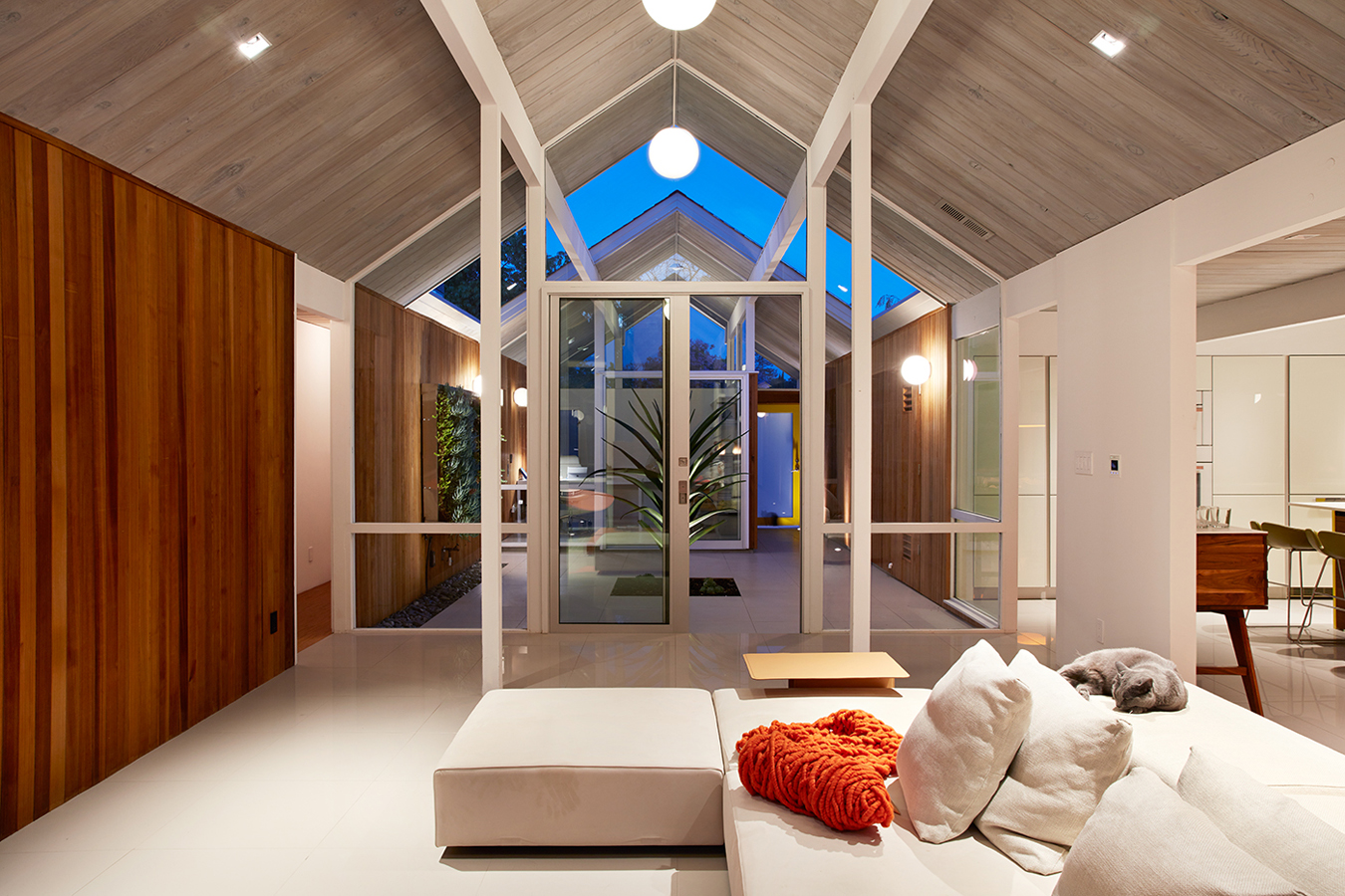 加州山景城双重山墙 Eichler 住宅翻新-0