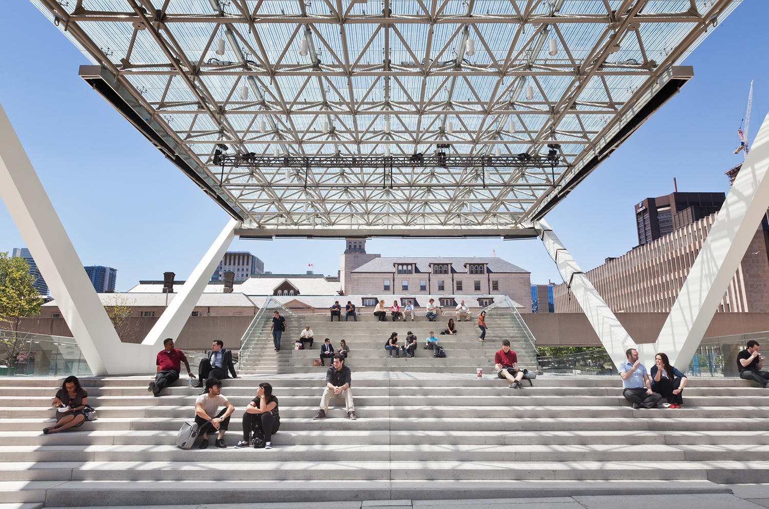 多伦多 Nathan Phillips Square 更新 · 现代公共空间的典范-9