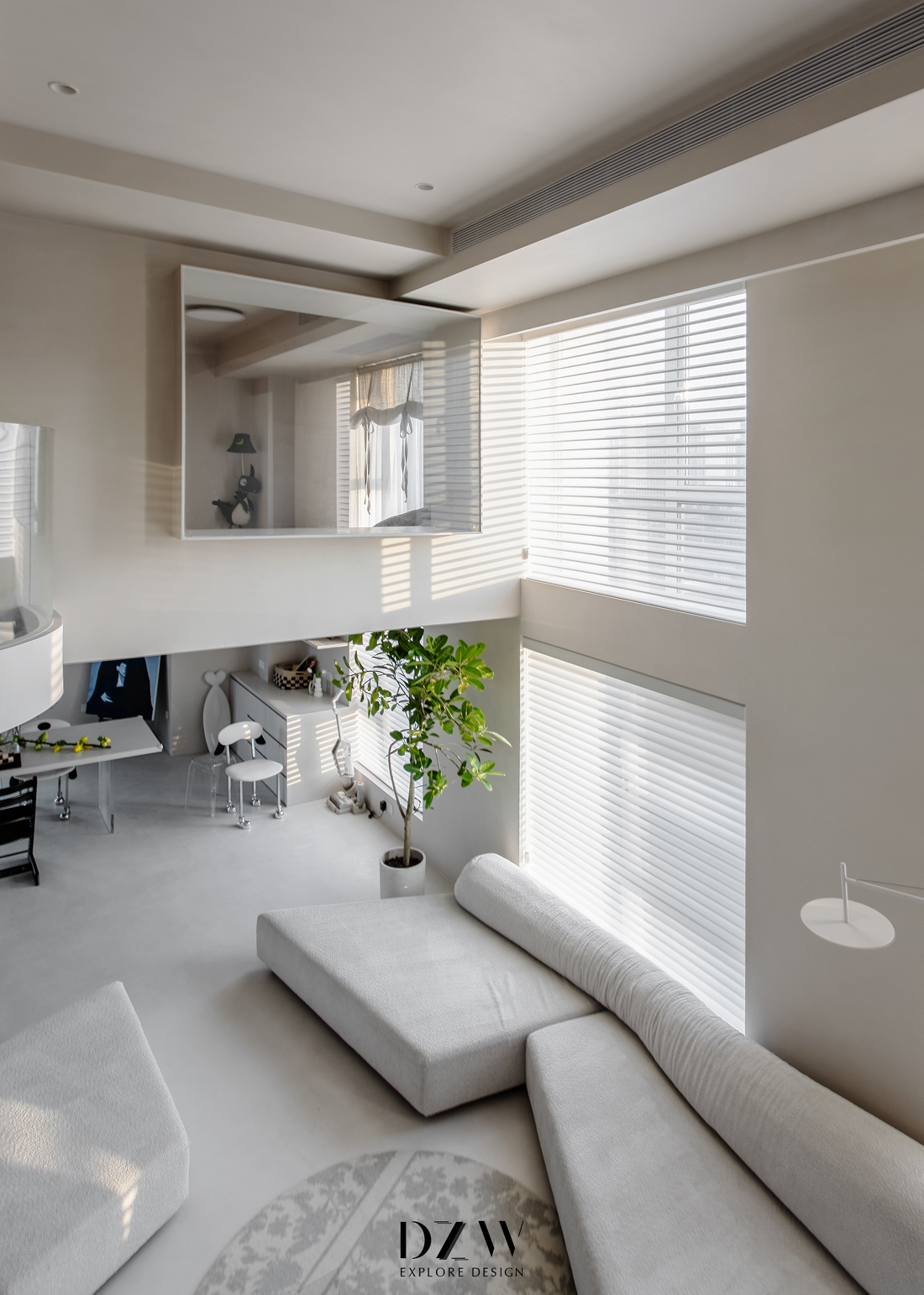 loft 户型挑空空间设计-22