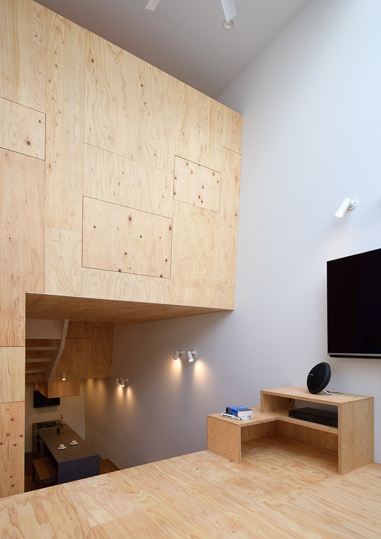 纯黑五角建筑 大阪50平米四口之家-3