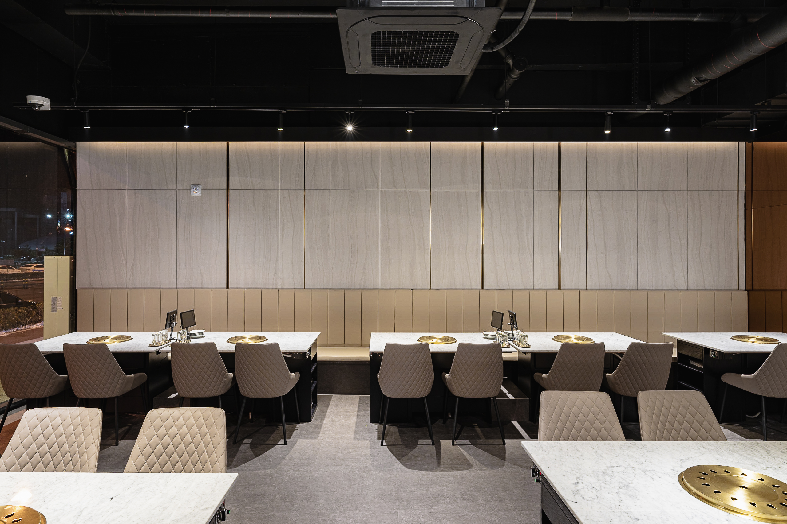 首尔高级肉类餐厅 | 现代化与奢华的融合-9
