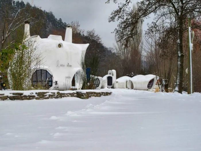 穿越时空的泡泡屋 · 法国 Museumotel 酒店设计传奇丨Pascal Hausermann-0