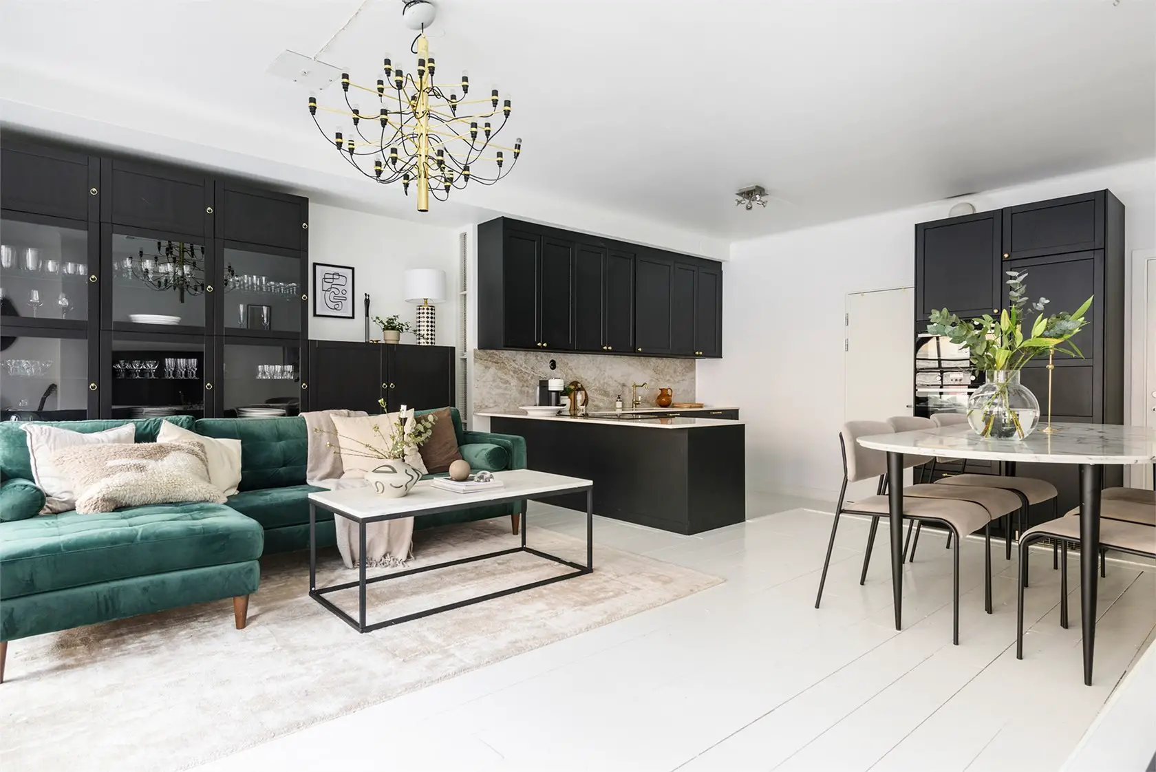 "斯德哥尔摩独特拱窗现代公寓设计"-7