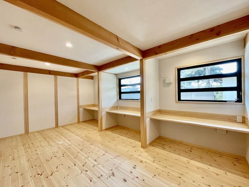 富士山一望！2阶Living的太阳能系统微风自然素材住宅丨探彩工房建築設計事務所-44