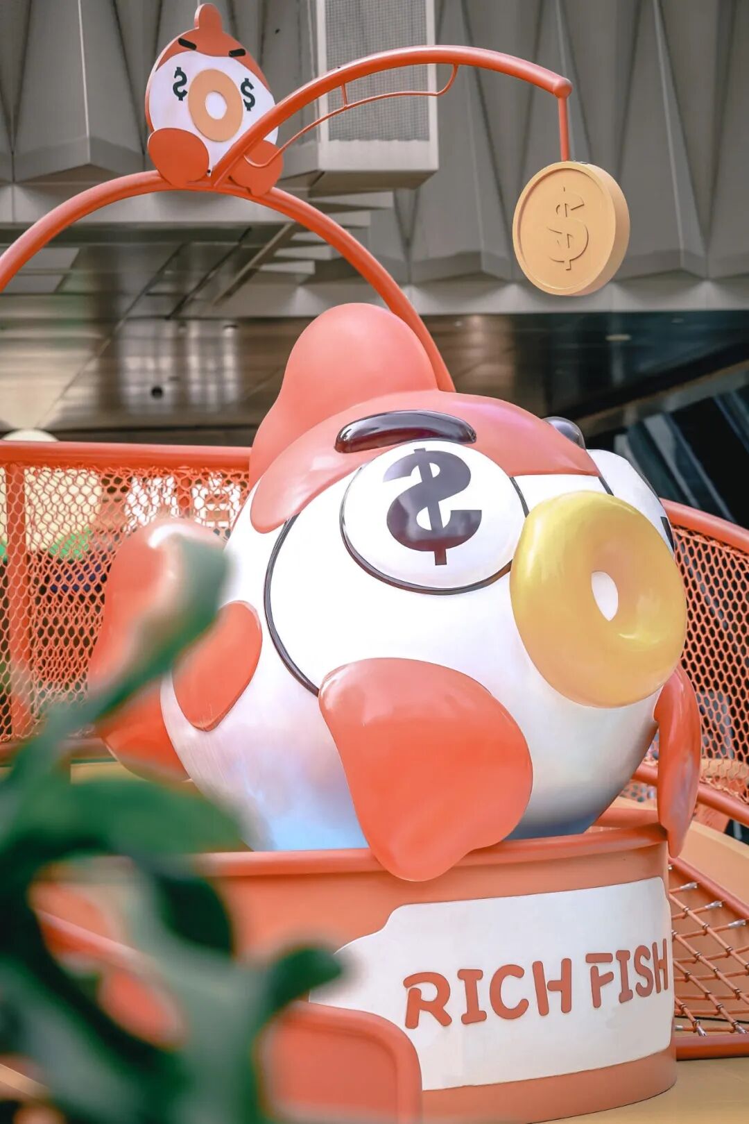 摸摸锦鲤.顽点不一样|云城万科里下沉广场改造-49