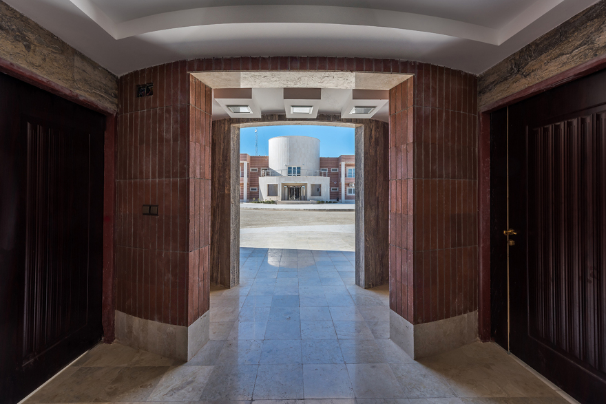 萨尔马德钢铁公司·食堂和更衣室-41