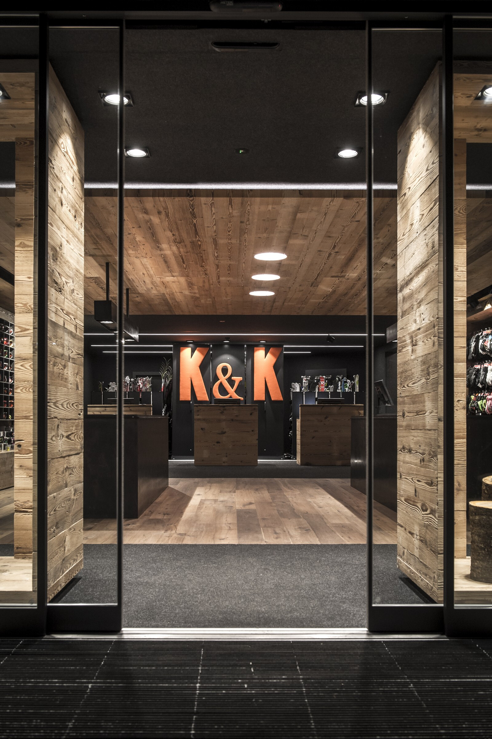 意大利阿尔卑斯山区的温馨滑雪店-12