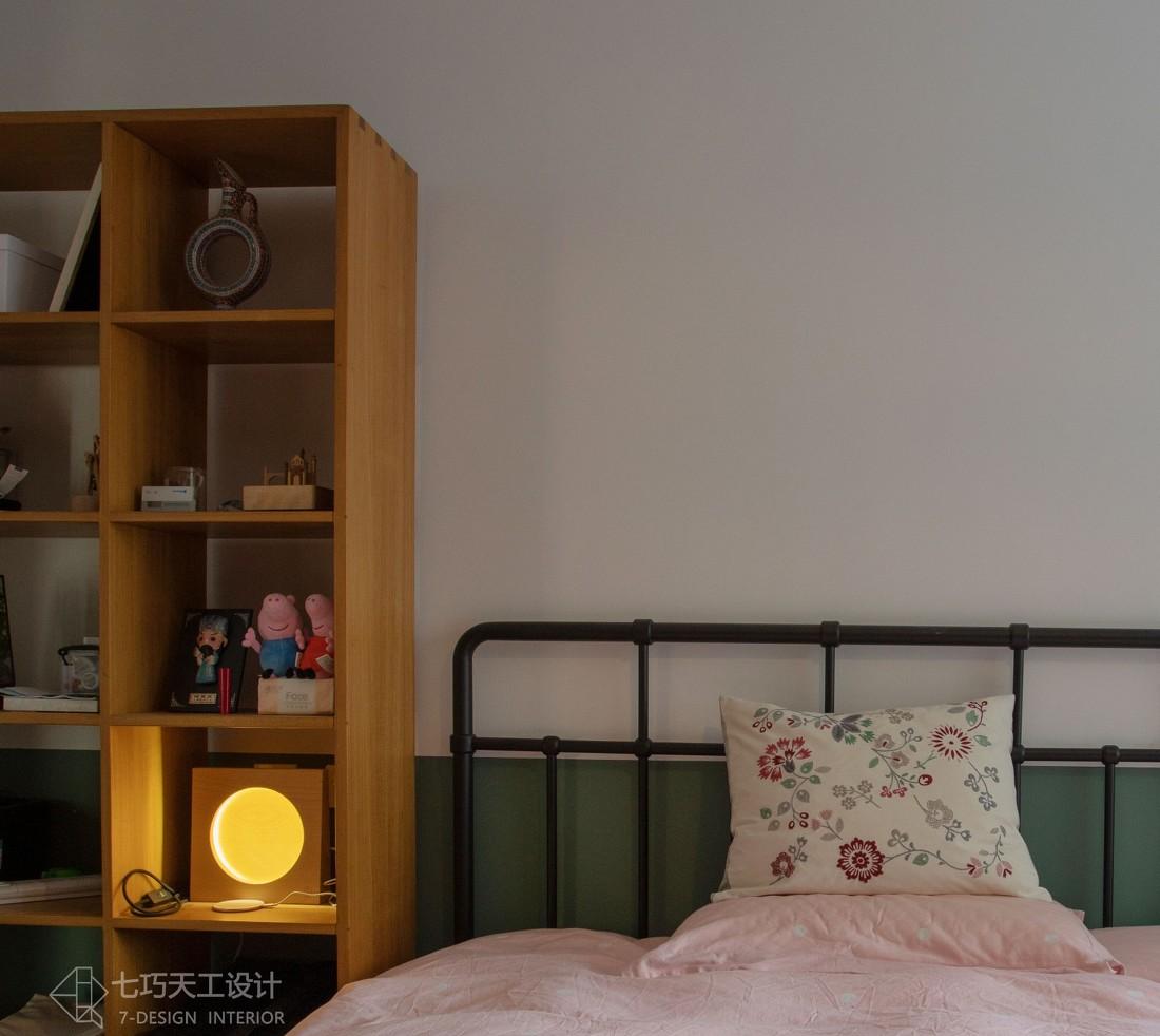 郑昊鸿打造老房翻新示范,粉蓝配色让空间焕新春-46