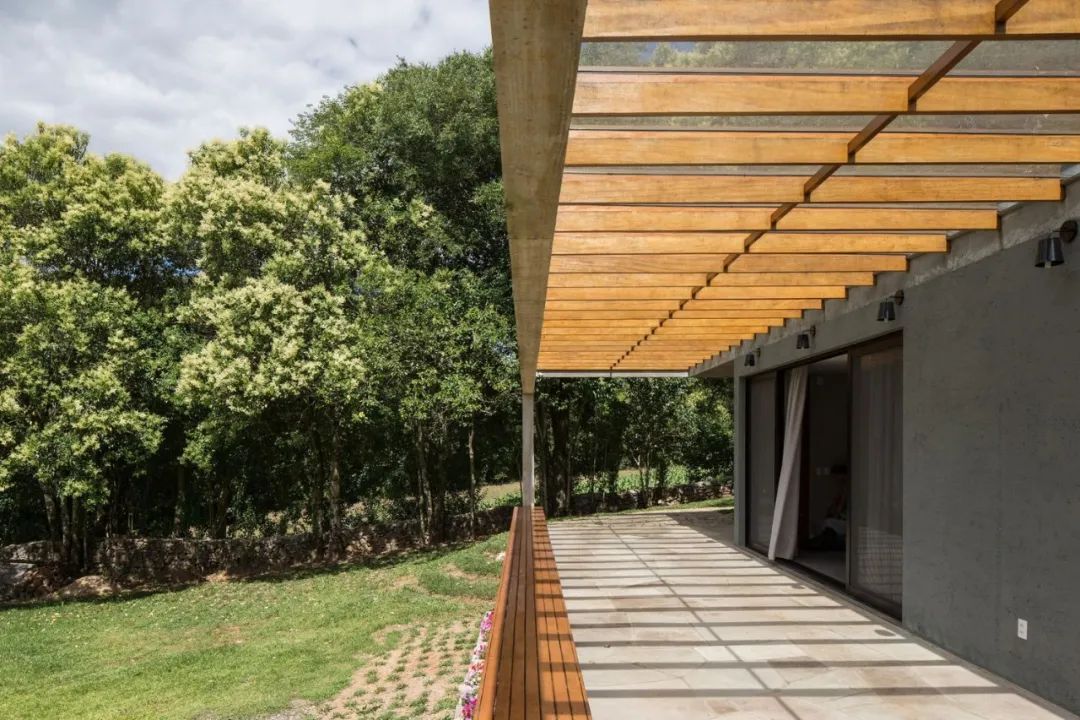 巴西乡村别墅设计新典范-15