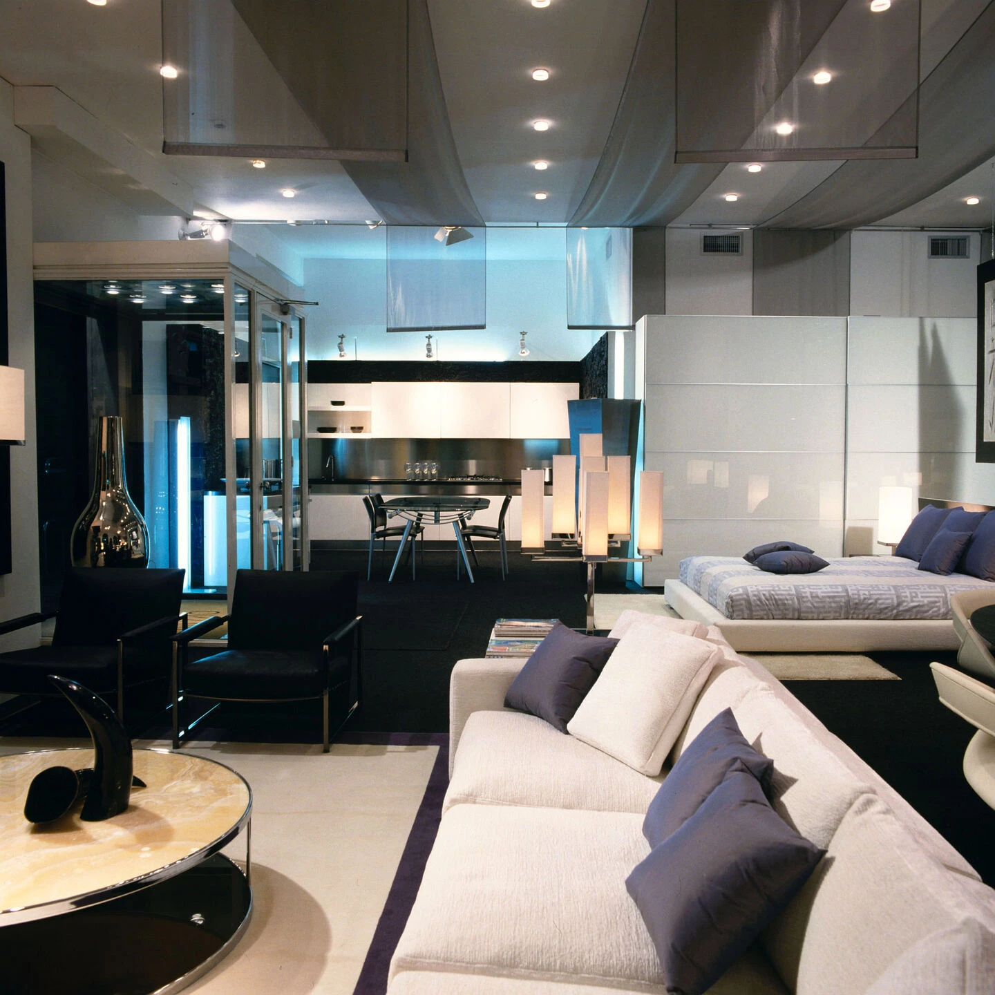 Design showroom in Milano-9