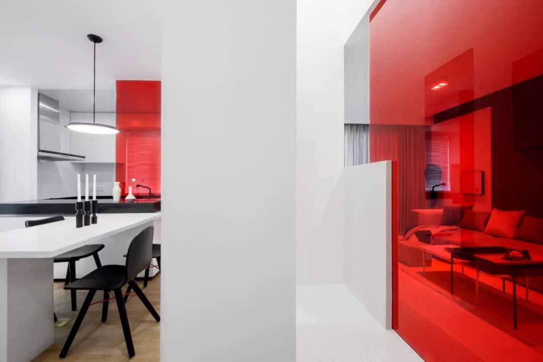 135m²怪异阁楼,创意爆改为艺术画廊式舒适三层!-21