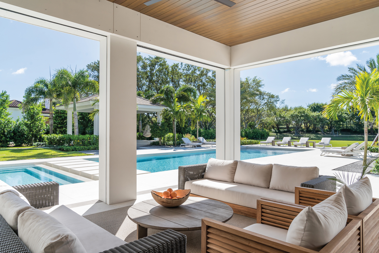 Boca Raton具有简约风格的住宅-33