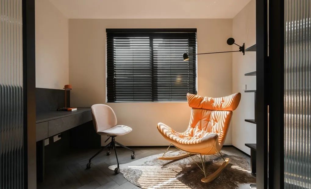 88 平旧房改造,动静分离的现代简约家居-1