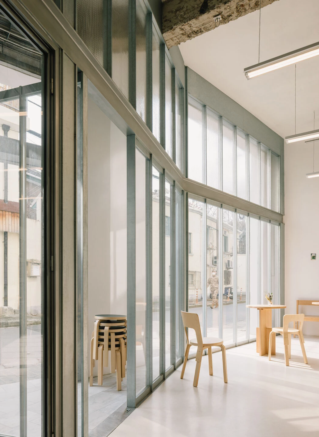 在面包店上方或越过面包店丨中国上海丨Atelier tao+c-34