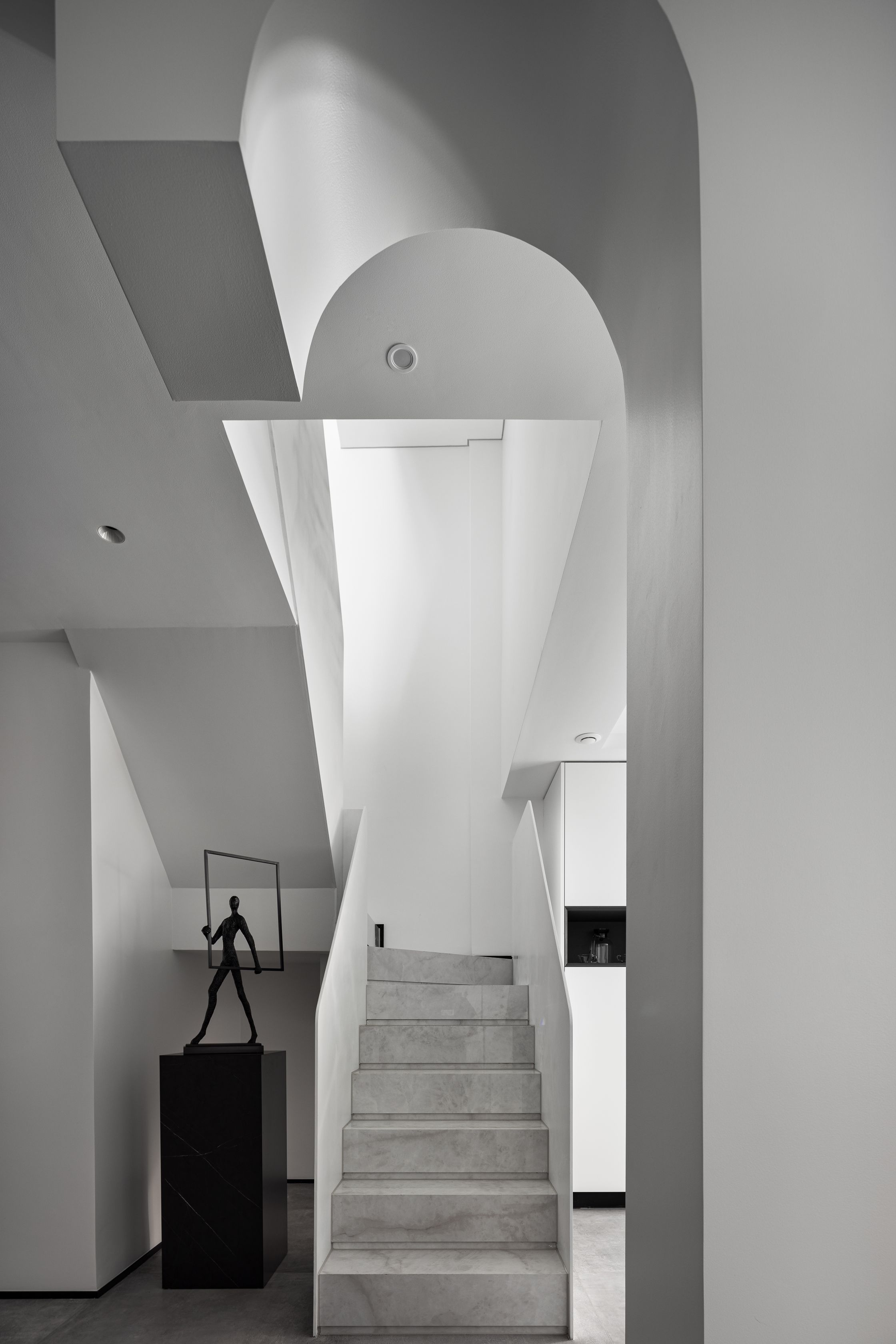 现代极简主义住宅设计丨HZ 高端设计事务所,逸品装饰-11