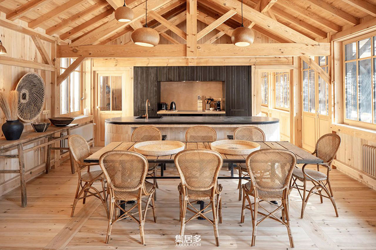 蔚蓝海岸上的木制别墅丨法国-10