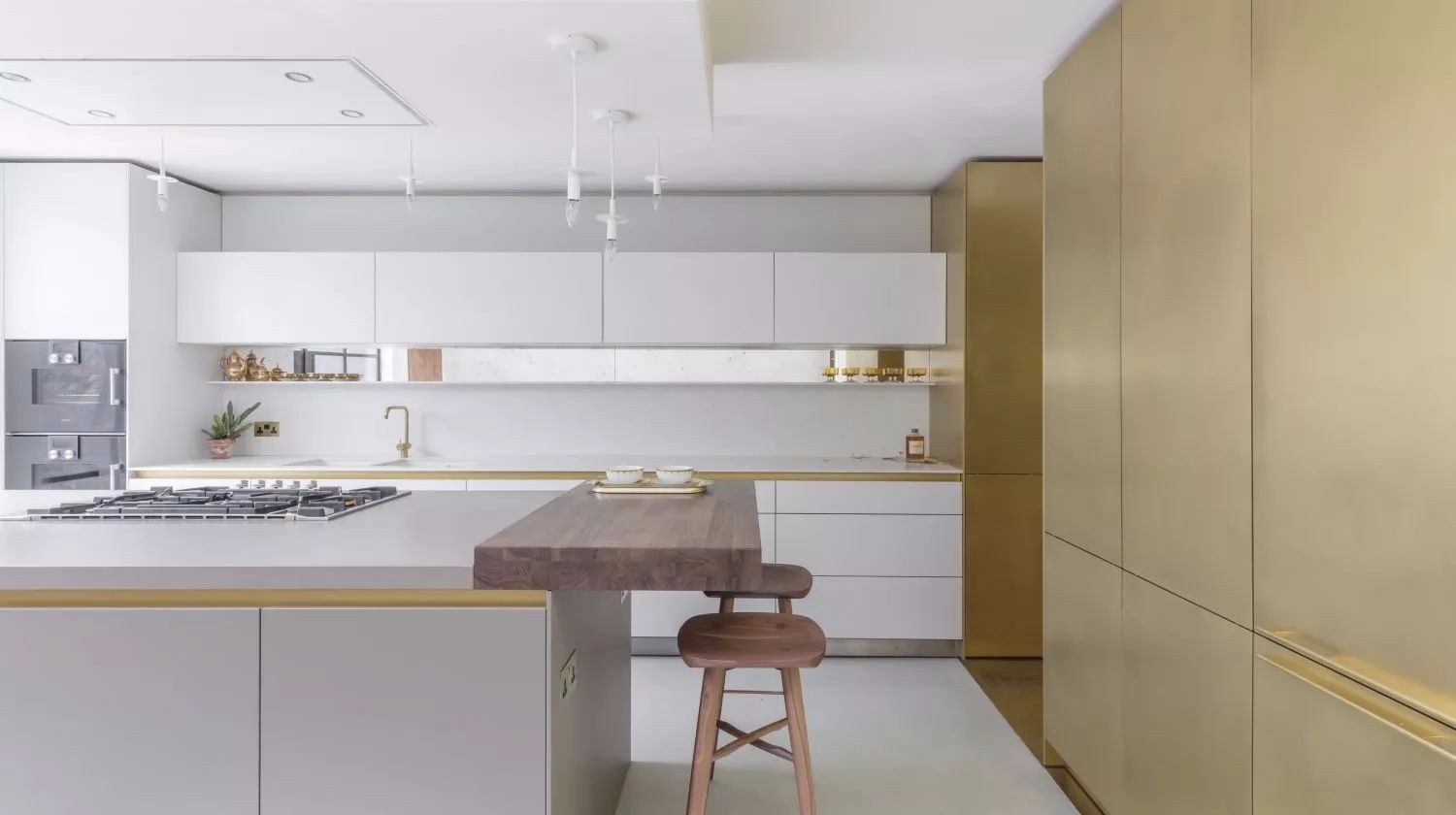 伦敦住宅的黄铜魅力-24