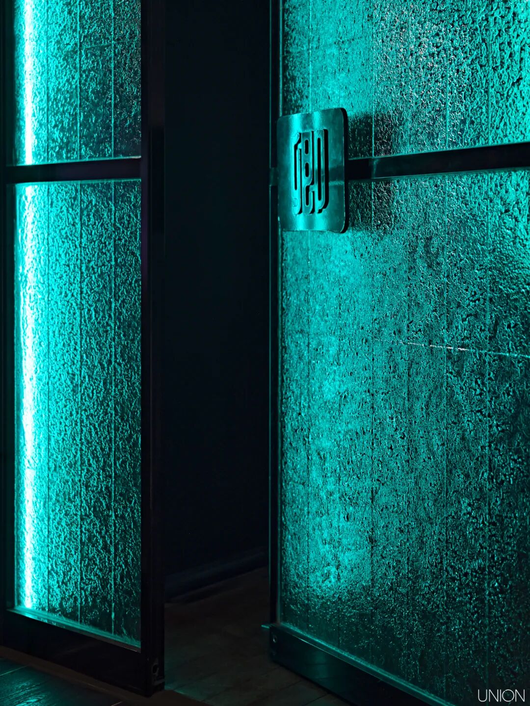 丨中国上海丨Sergey,Marina等组成的设计团队-23