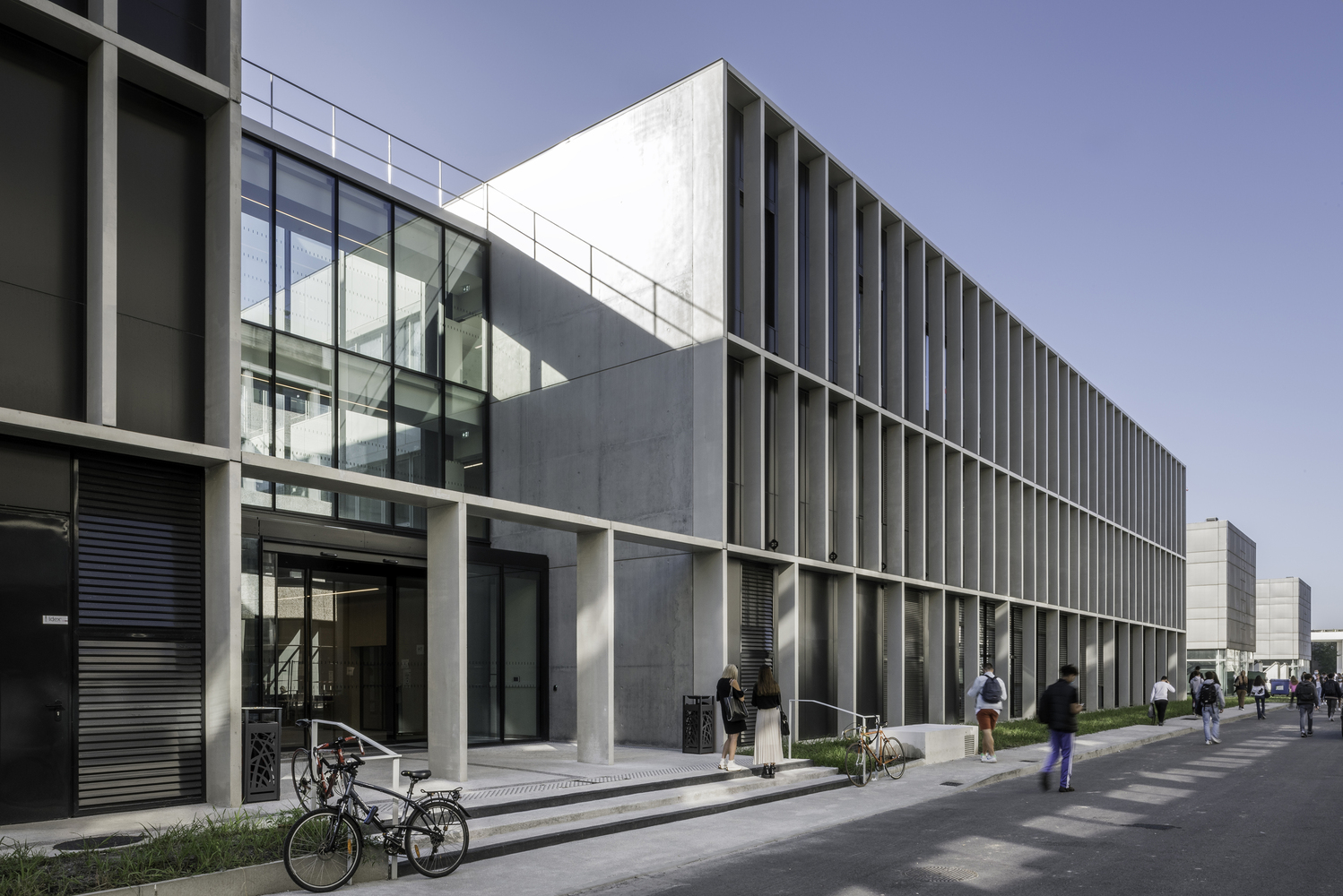 波尔多大学校园建筑 H 栋-1