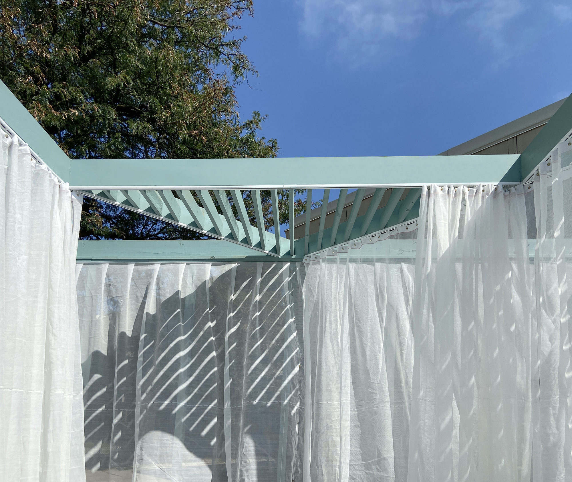 The Center Won’t Hold Pavilion / The Open Workshop-14