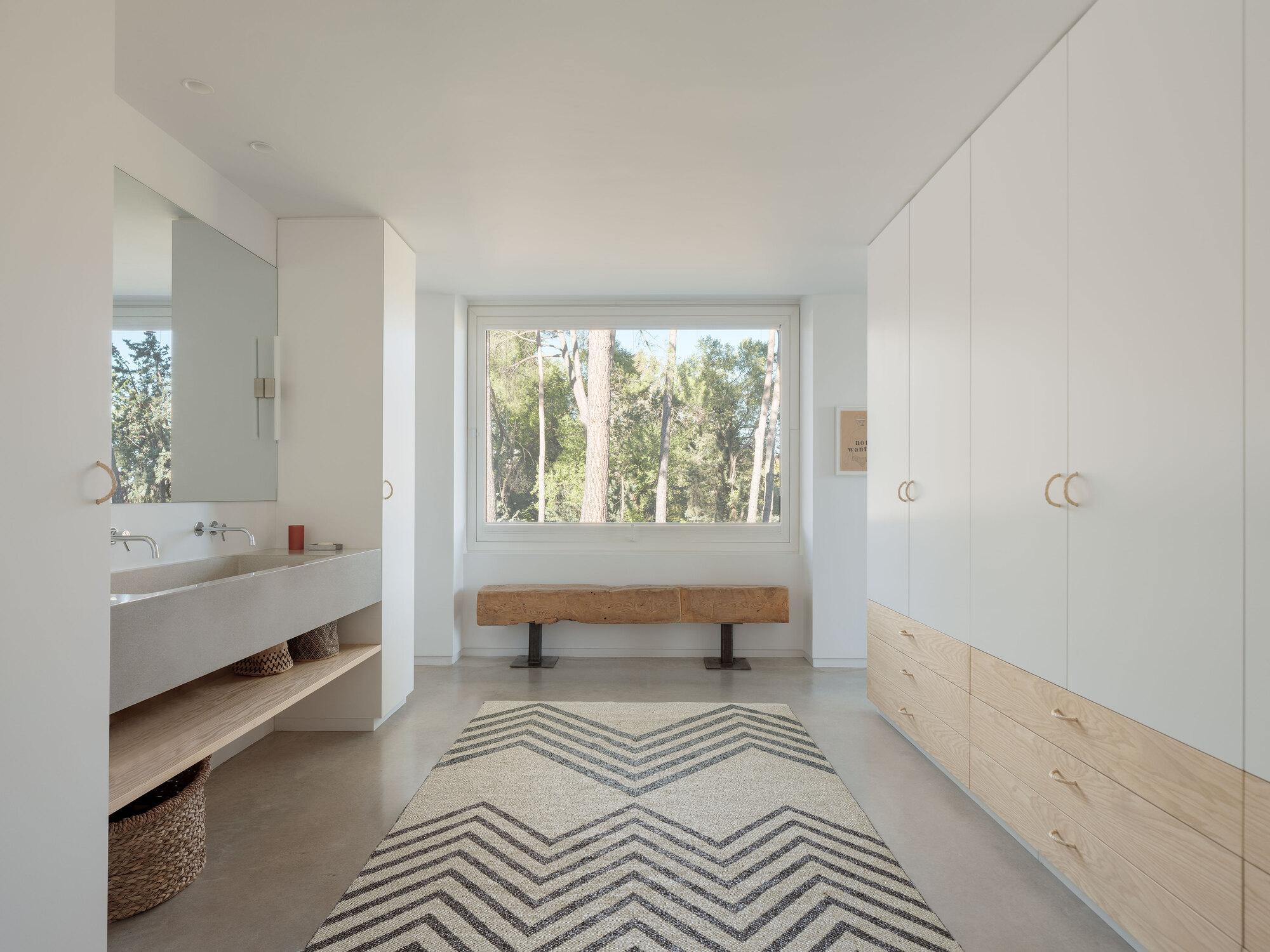 三只小猪之家丨西班牙马德里丨EME157-55