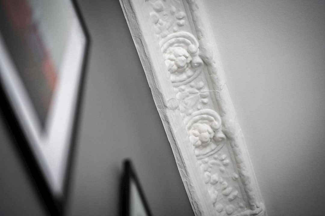 瑞典现代公寓 | 优雅室内与阳台烧烤的完美平衡-7