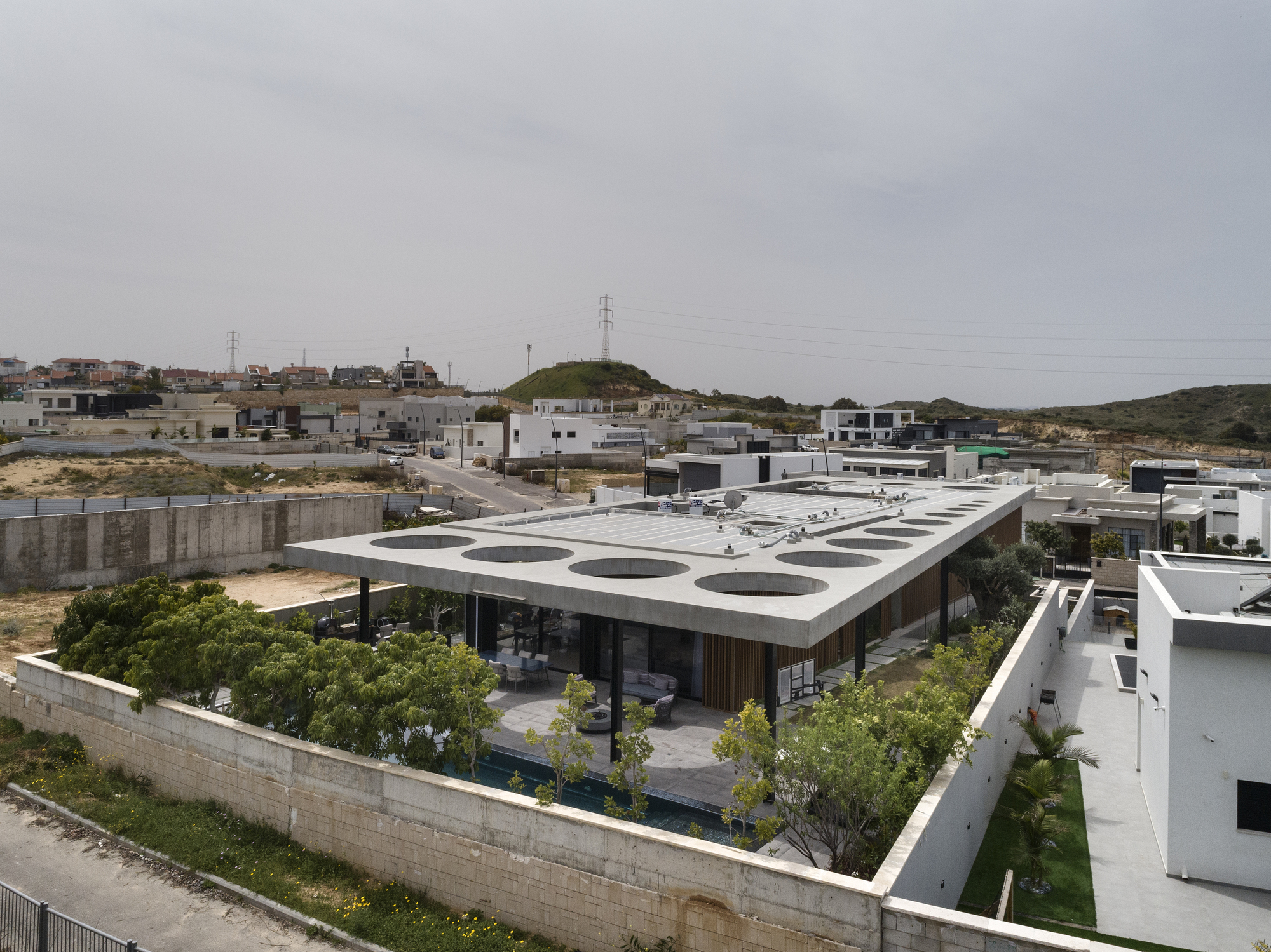 莱德豪斯丨以色列丨Dan and Hila Israelevitz Architects-53