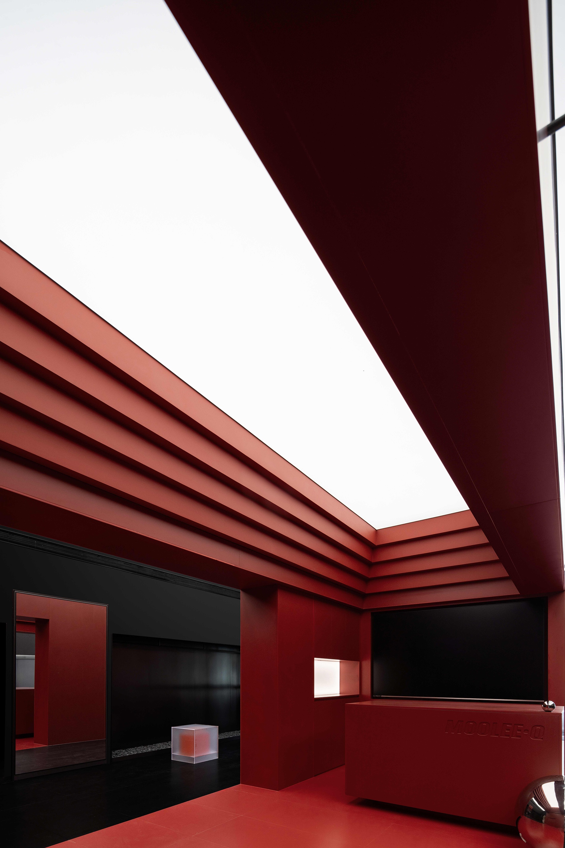 MOOLEE 买手店丨中国临沂丨bnb design 本白设计-32